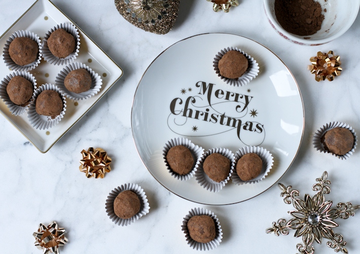 Chocolate Whiskey Truffles || joyfully so