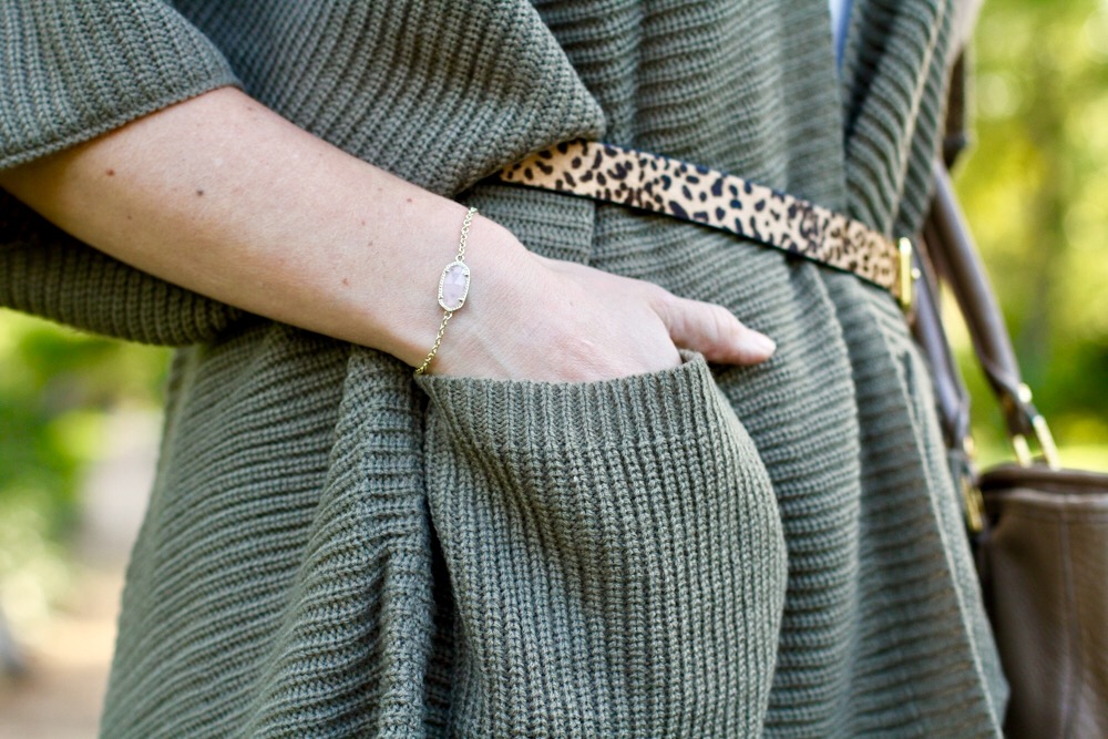 autumn look: leopard belt, batwing cardigan, cami