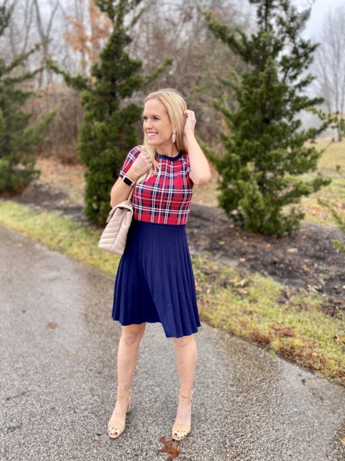 Red tartan print dress that makes the perfect Christmas outfit! 