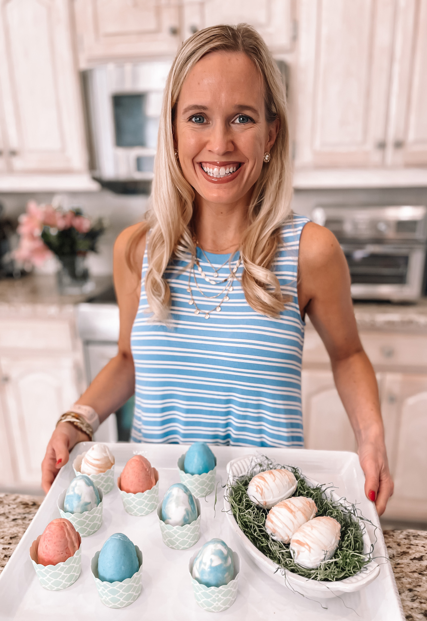 DIY Easter Hot Cocoa Eggs spring activity for easter baskets