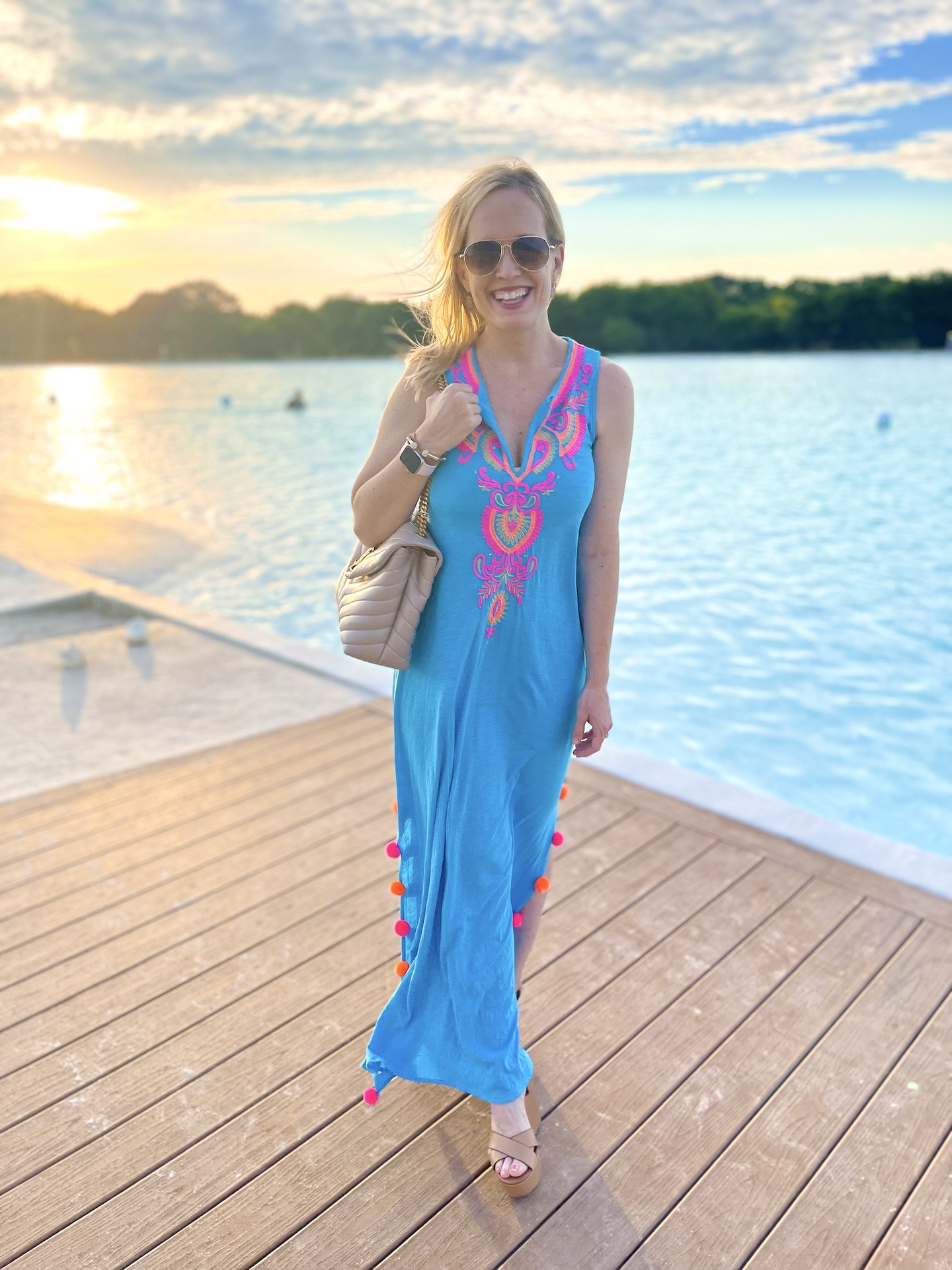 2022 Lilly Sunshine Sale Tips and Predictions | Lilly Pulitzer Sale Guide on joyfullyso.com | Blue cover-up dress from Lilly Pulitzer