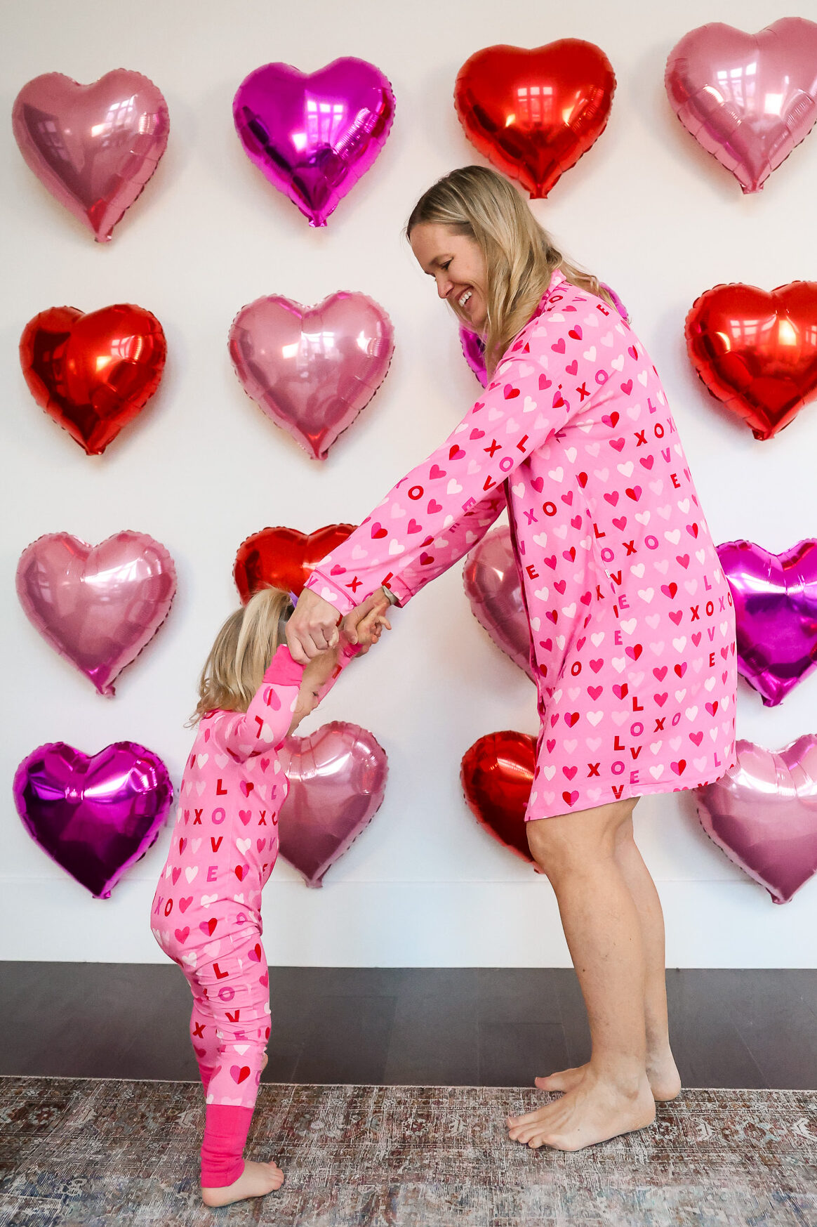 At home Valentine's Day photos | toddler photo ideas